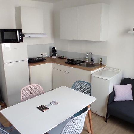 Appartement Cosy Plein Centre Conches-en-Ouche ภายนอก รูปภาพ