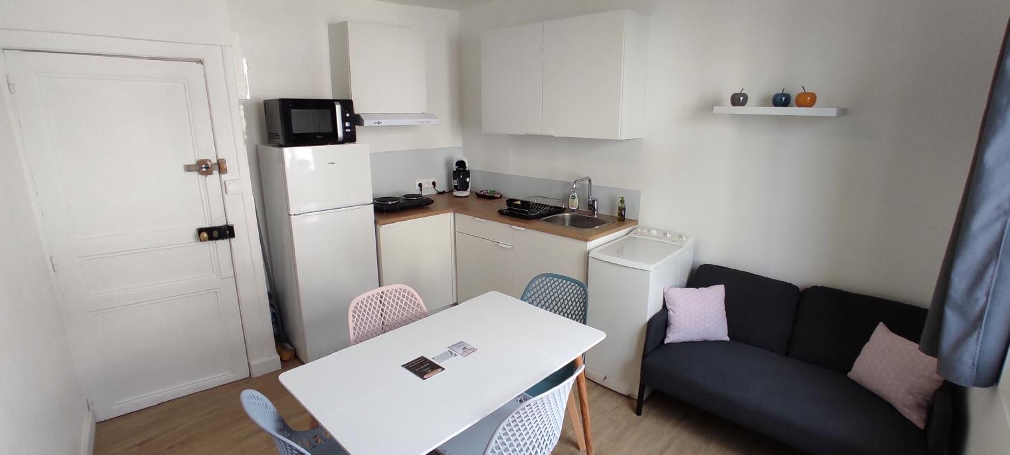 Appartement Cosy Plein Centre Conches-en-Ouche ภายนอก รูปภาพ