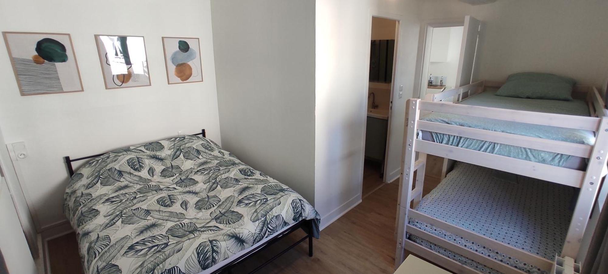 Appartement Cosy Plein Centre Conches-en-Ouche ภายนอก รูปภาพ
