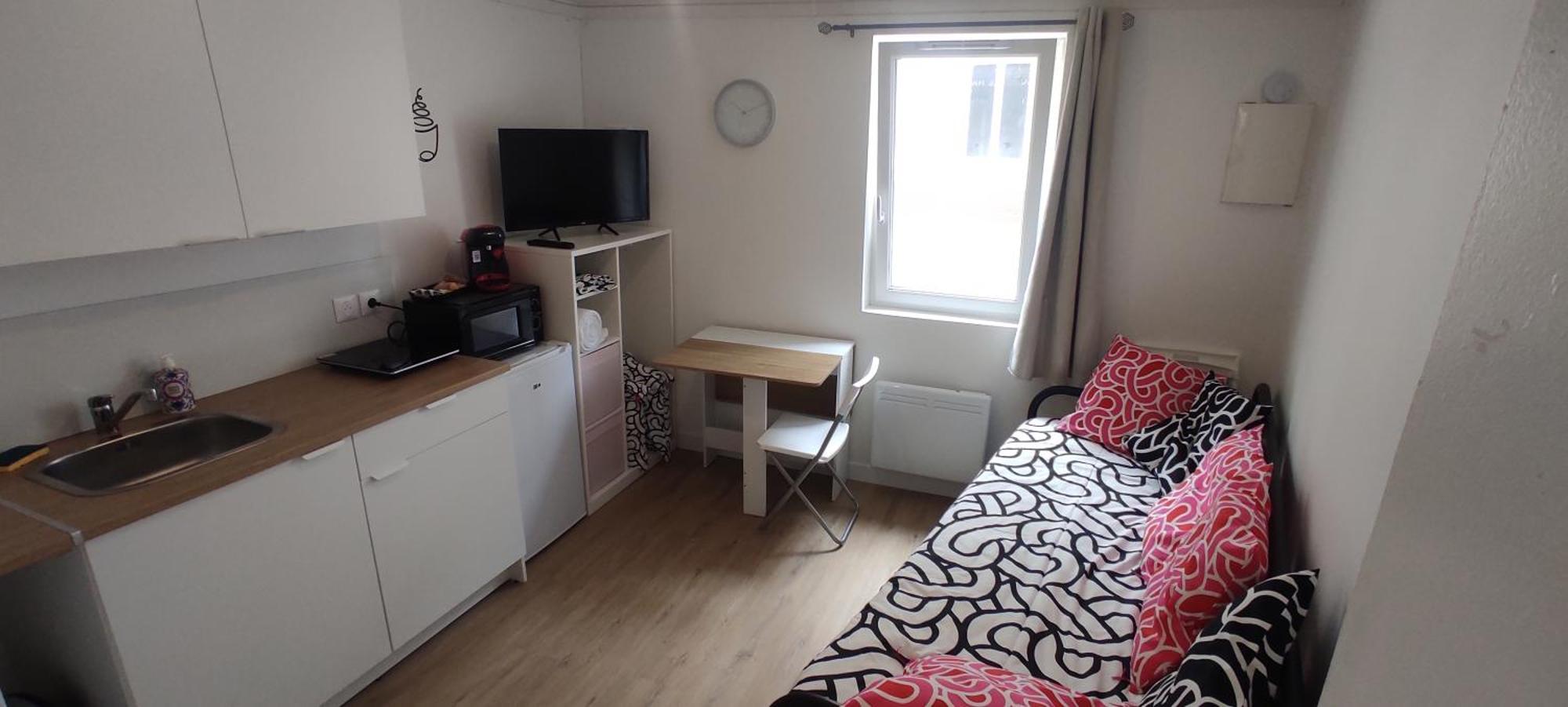 Appartement Cosy Plein Centre Conches-en-Ouche ภายนอก รูปภาพ